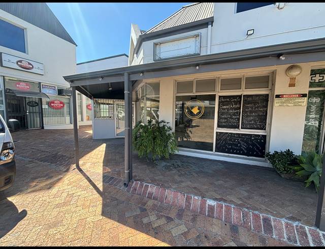 135M² RETAIL TO LET IN AUDAS ESTATE